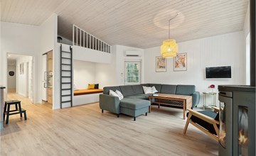 Awesome home in Højslev with sauna 3