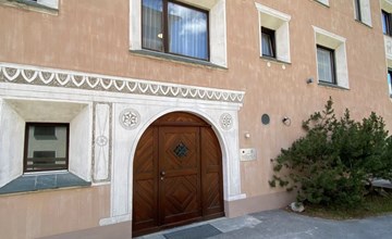 Wohnung Curtins 3