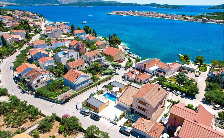 2 bedroom gorgeous home in Brodarica 1