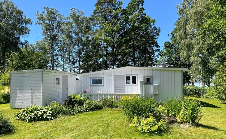 2 bedroom stunning home in Ljungby 1