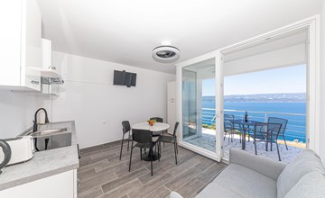 2 bedroom stunning apartment in Stanici 3
