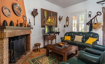 4 bedroom awesome home in Arriate 3