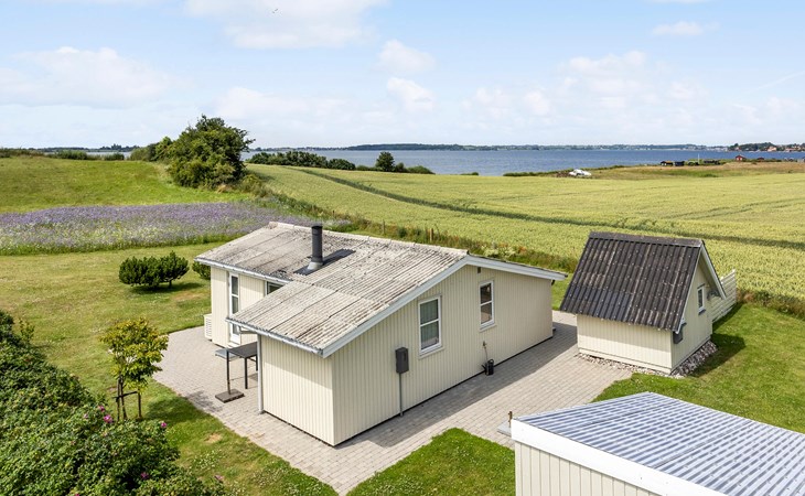 3 bedroom beautiful home in Faaborg 1