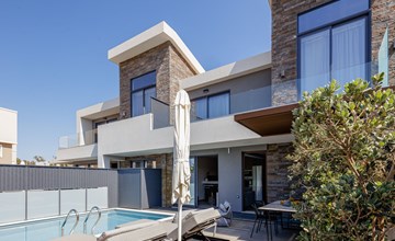 VillAgioi Villa II 2-BR Pool Villa, zu Fuß zum Strand 2