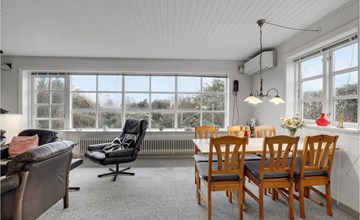 Lovely home in Aakirkeby with WiFi 3