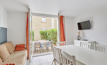 The Big Blue (VLR100) 3