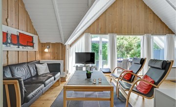 Amazing home in Knebel with WiFi 3