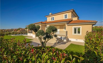Villa Silvia 2