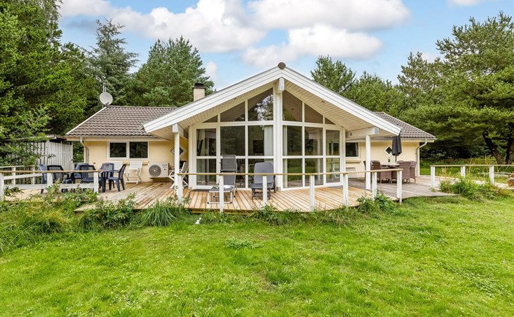 "Samine" - 2km from the sea 1