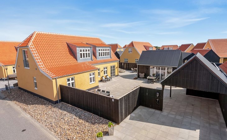 "Josina" - 1.8km from the sea 1