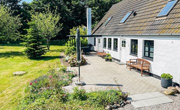 Schönes Haus mit 2 Schlafzimmern in. 2