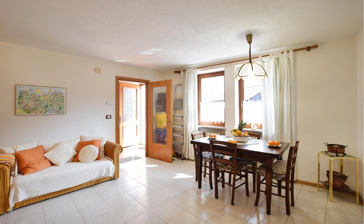 Beautiful home in Lamon with WiFi 1