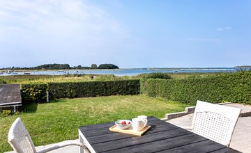 Beautiful home in Assens with house sea view 2