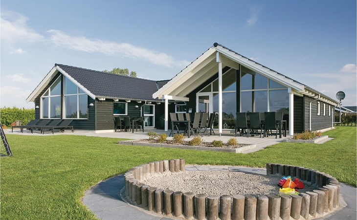 Nice home in Stege with sauna 1