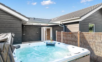 "Billa" - 450m from the sea 2