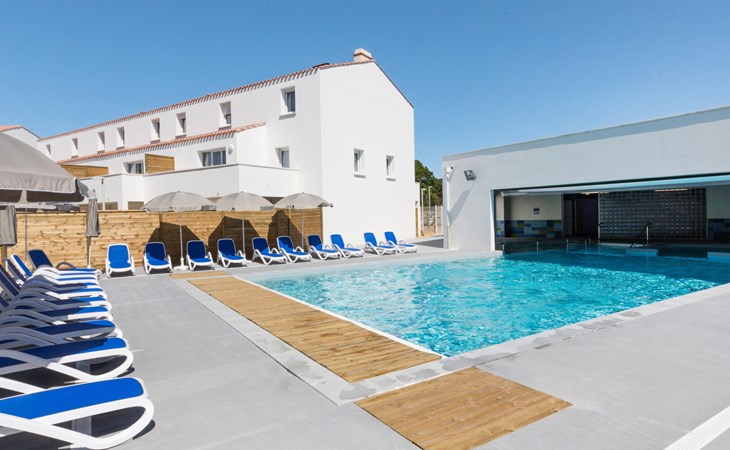 Le Domaine des Pins 1