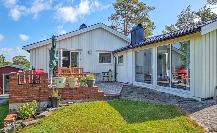 Amazing home in Höviksnäs with WiFi 1