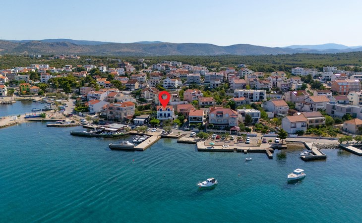 1 bedroom lovely apartment in Brodarica 1