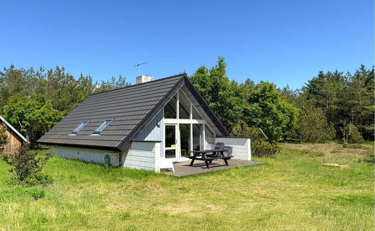 2 bedroom cozy home in Fur 1