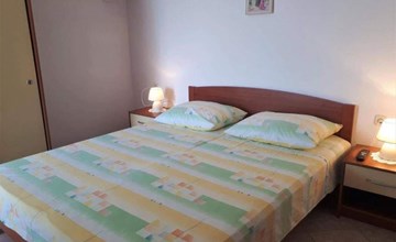 für 2 Personen ca. 25 m² in Zubovici, Adriaküste Kroatien (Kroatische Inse 2