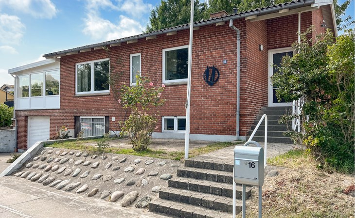 Prachtig huis met 2 slaapkamers in Asaa 1