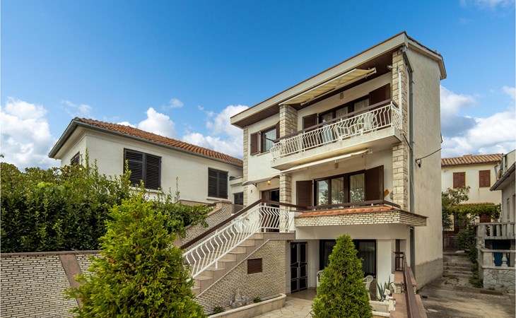2 bedroom cozy apartment in Jadranovo 1