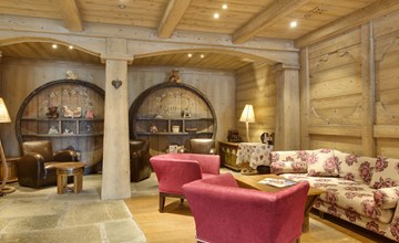 The Edge of the Peaks (VLL121) 3