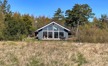 Cozy home in Nykøbing Sj with house sea view 2