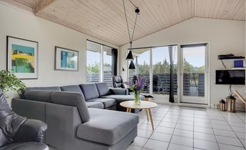 4 bedroom lovely home in Tarm 3