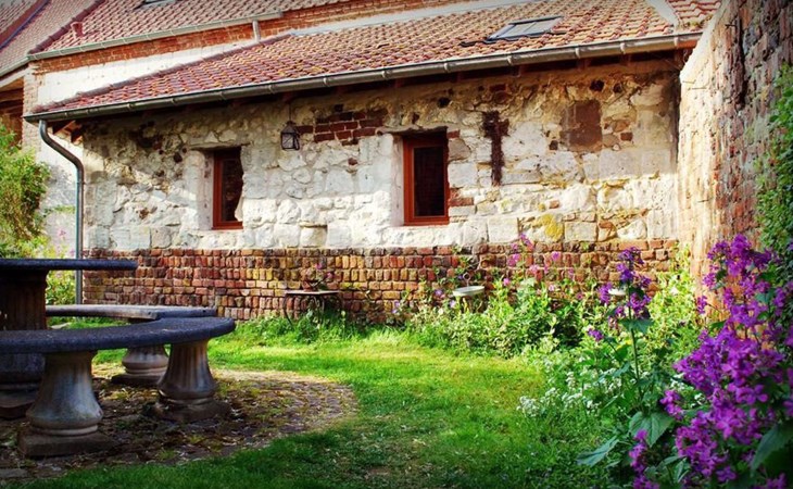Liebevoll renoviertes Ferienhaus als Teil eines kleinen Bauernhauses mit abgesc 1