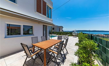Amazing home in Kastel Gomilica 2