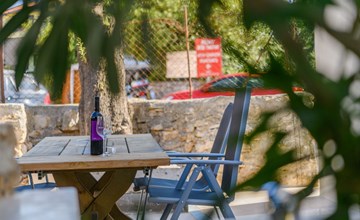 MA Premantura Luxusappartement Nr. 1 mit Terrasse und Parkplatz für 2+2 Persone 3