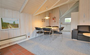 Amazing home in Blåvand with WiFi 2