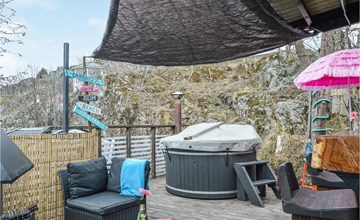 Cozy home in Trosa with house sea view 2