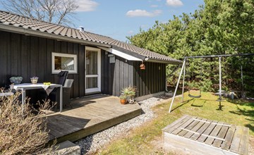 Pet friendly home in Ebeltoft with sauna 3