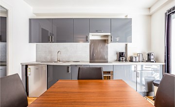 1 bedroom amazing apartment in Cannes 3