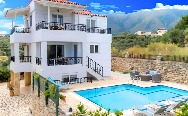 Nettes Ferienhaus in Georgioupoli mit Garten, Grill und Terrasse und Panoramabl 1