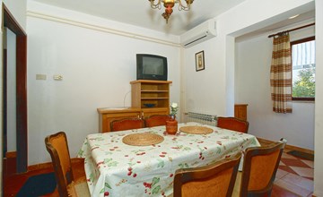 2 bedroom gorgeous apartment in Porec 2