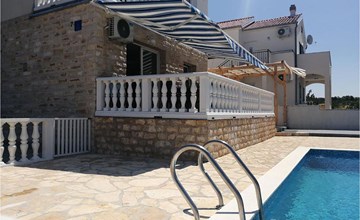 Amazing home in Maslenica 2