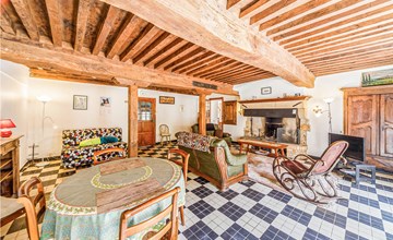 Lovely home in Oyé with kitchen 3