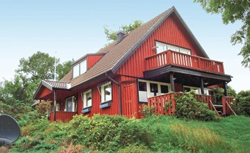 Cozy home in Strängnäs with sauna 3