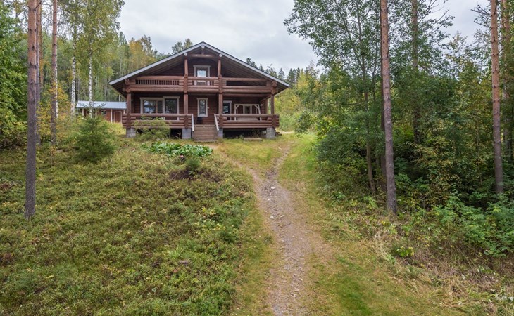 Mäntyrinne 1
