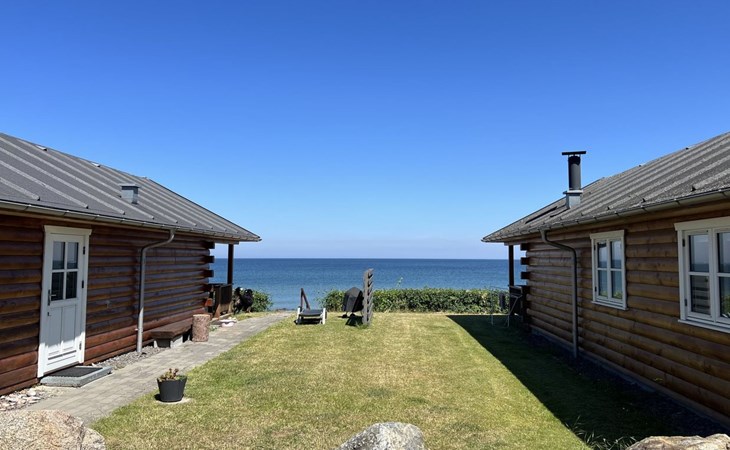 "Ghita" - 10m from the sea 1