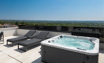 Cozy apartment in Tar with WiFi 2