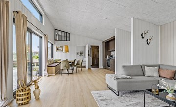 4 bedroom gorgeous home in Sjølund 3