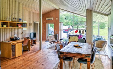 Pet friendly home in Stege with sauna 3