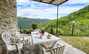 Apartment 1 (TVE175) 2