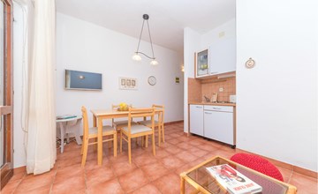 1 bedroom awesome apartment in Vinisce 2