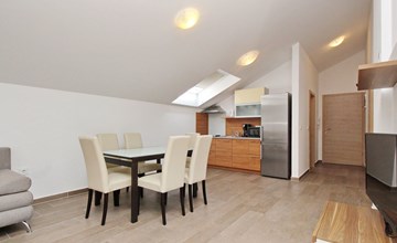 Tolles Appartement in Baška mit Terrasse 3