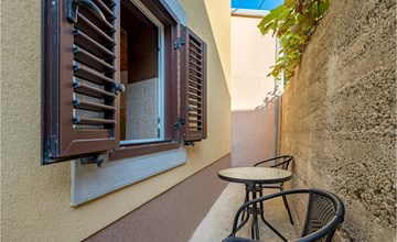 2 bedroom stunning home in Susak 2